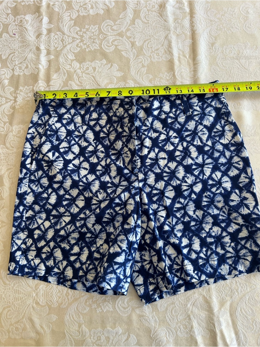 Talbots Blue and White Tie-Dye Chino Shorts size 8 NWT - Picture 7 of 10